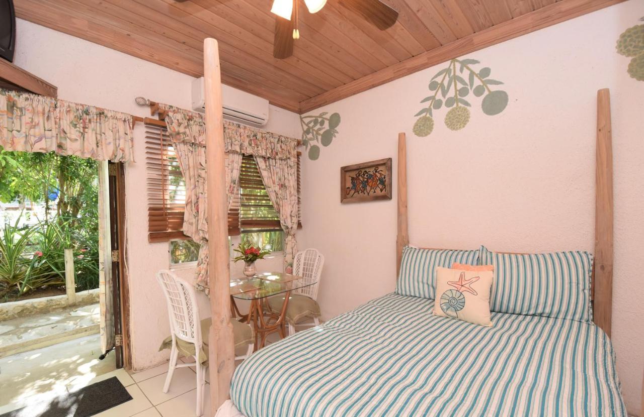 The Sugar Apple Lodging Dunmore Town Екстер'єр фото