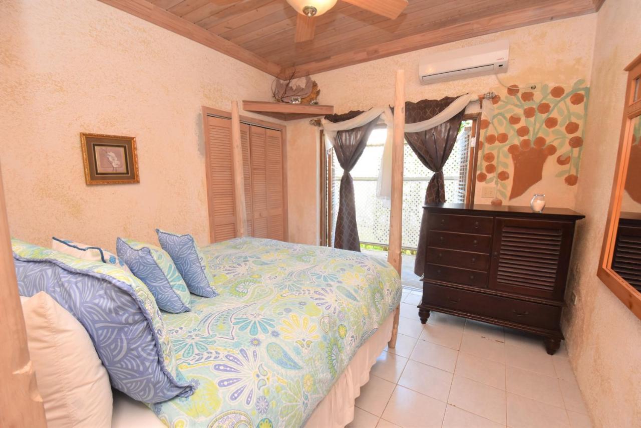The Sugar Apple Lodging Dunmore Town Екстер'єр фото
